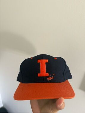 Vintage Illinois Fighting Illini 1984 Navy Orange Snapback Cap Signature Hat